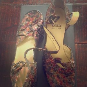 Varda brand . Made in Italy